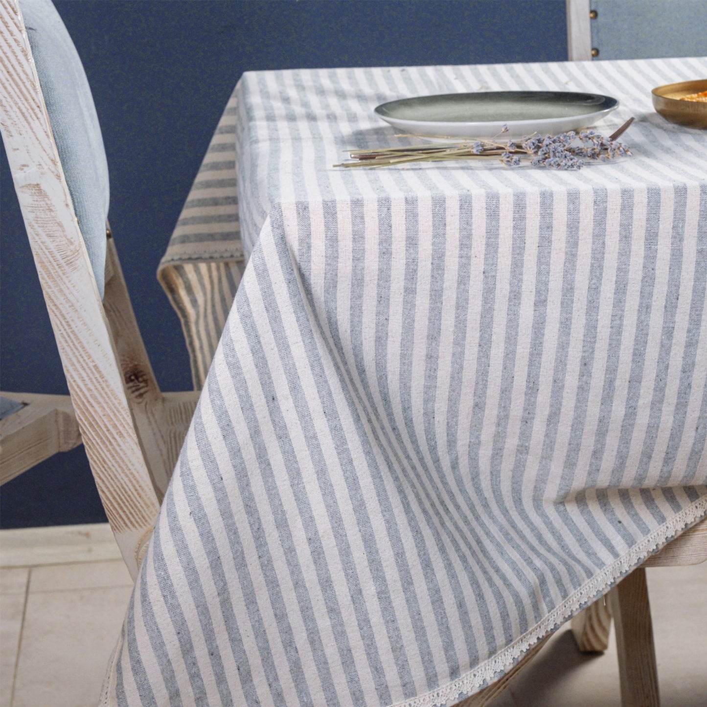 textile, tablecloth, table, cotton tablecloth, checkered tablecloth, kitchen linens, kithchen textile