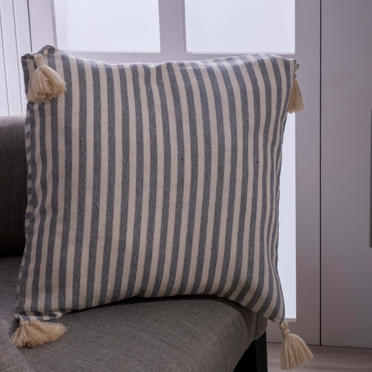 pillowcases, pillow shams, cushion pillow cases, living room linens, living room textile