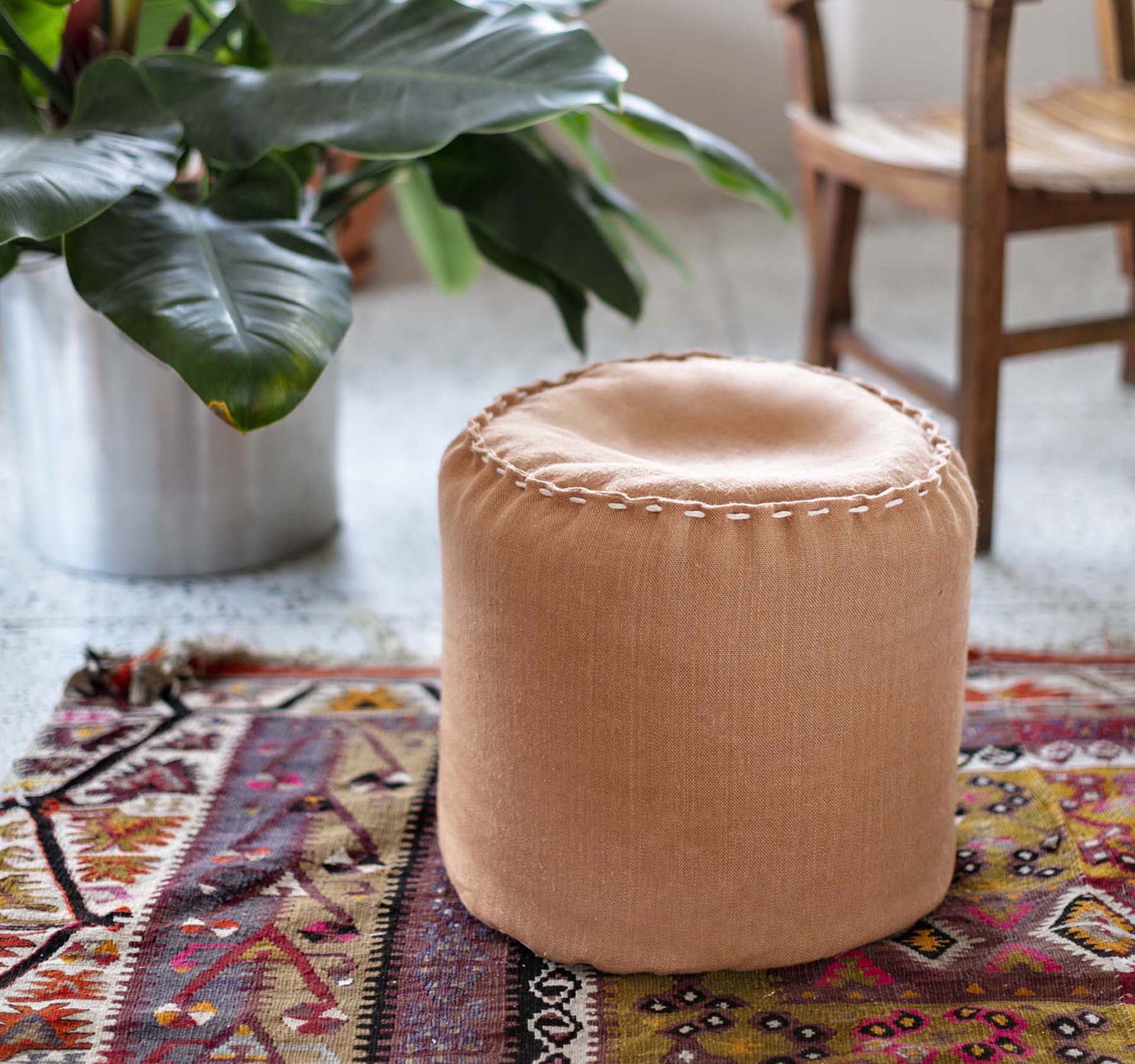 pouffe, ottomans & pouffes, ottomans