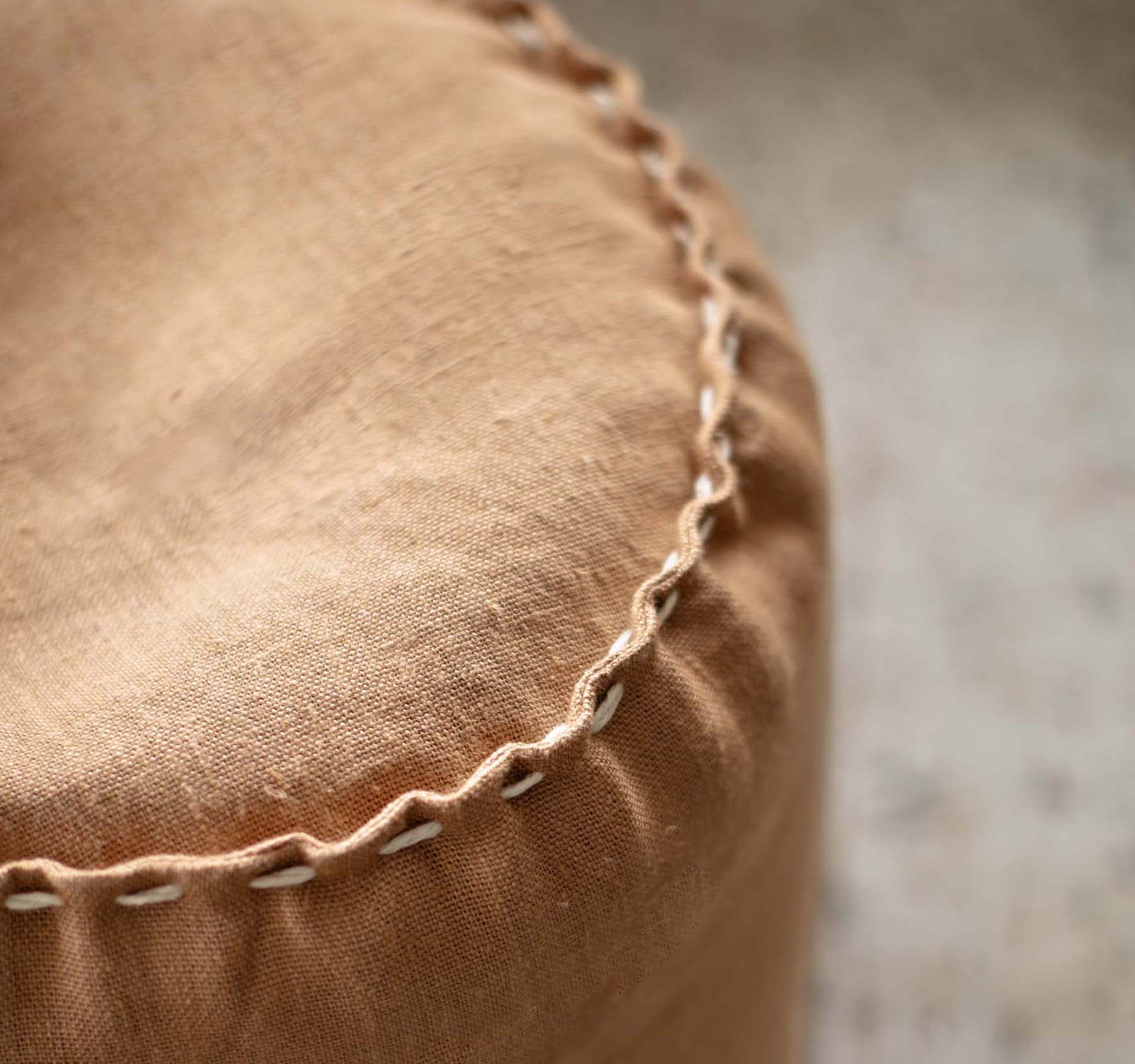 pouffe, ottomans & pouffes, ottomans