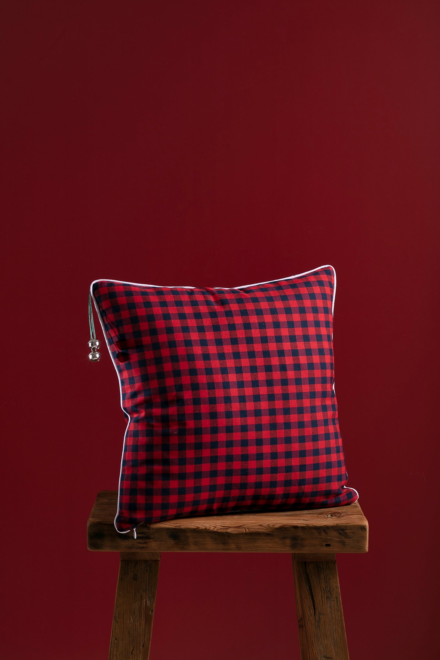Christmas Themed Stylish Cushion Throw Pillow