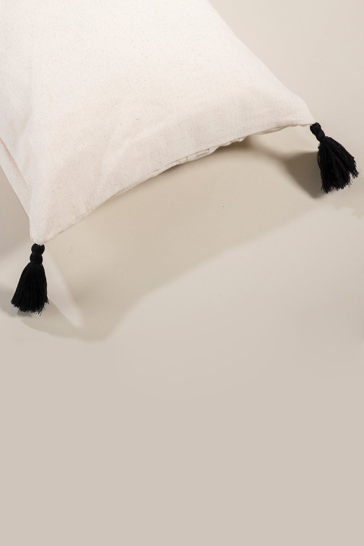 pillowcases, pillow shams, cushion pillow cases, living room linens, living room textile