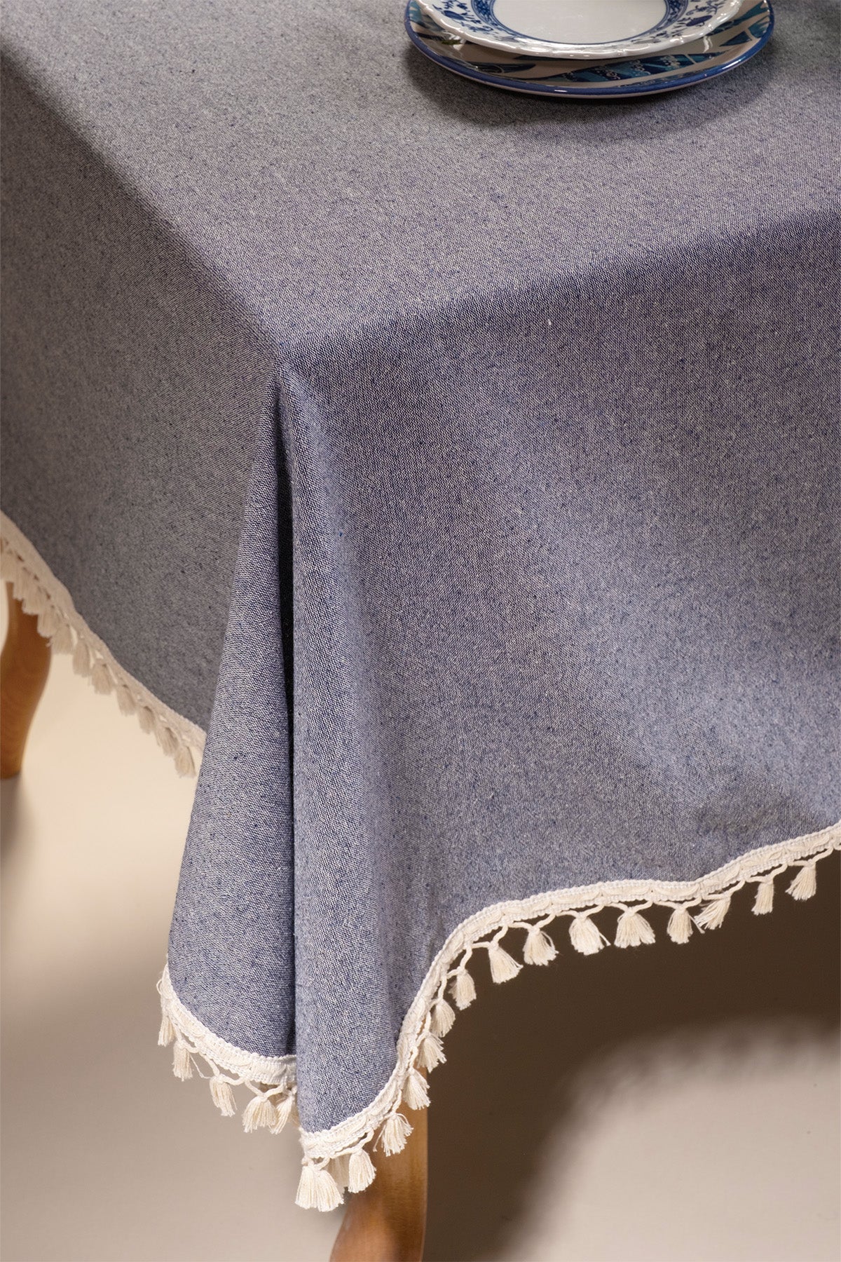 textile, tablecloth, table, cotton tablecloth, checkered tablecloth, kitchen linens, kithchen textile