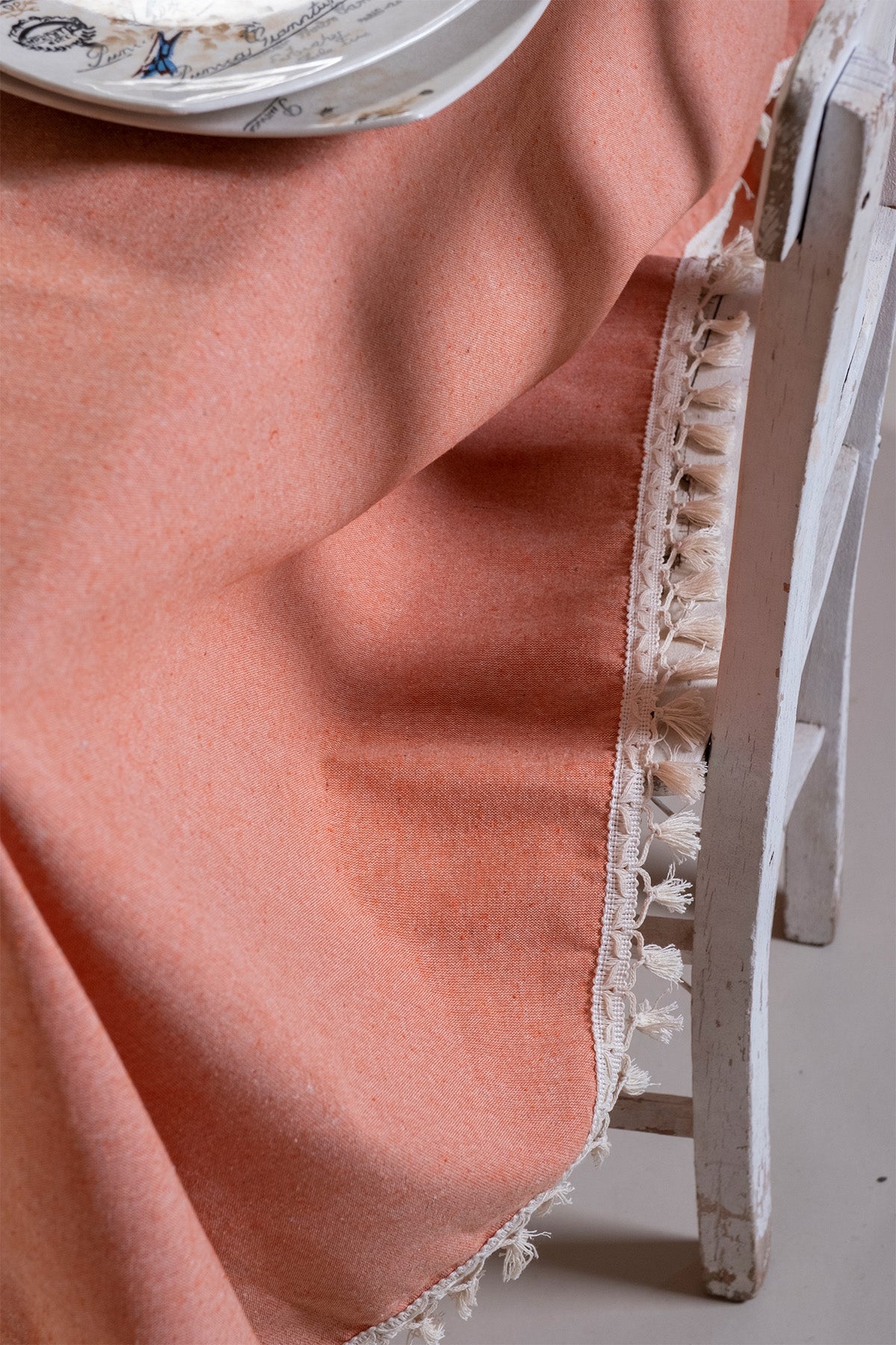 textile, tablecloth, table, cotton tablecloth, checkered tablecloth, kitchen linens, kithchen textile