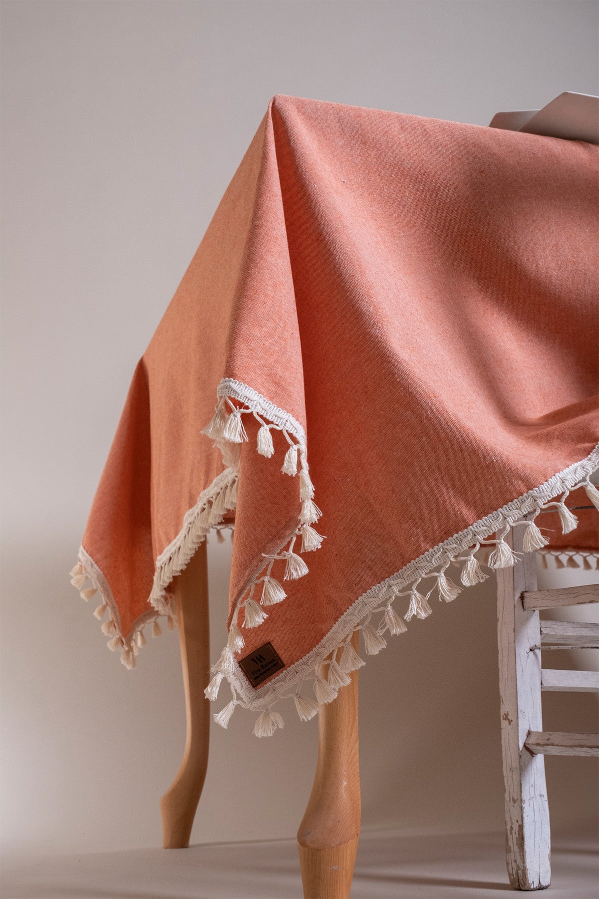 textile, tablecloth, table, cotton tablecloth, checkered tablecloth, kitchen linens, kithchen textile