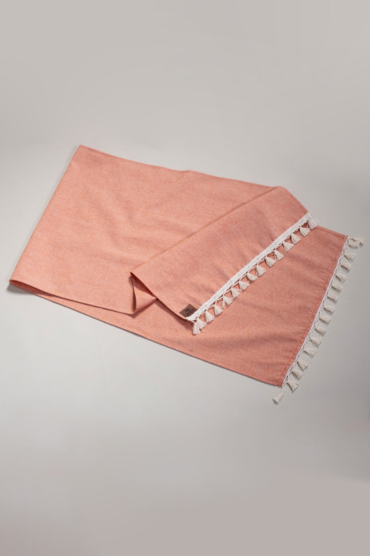 tablecloth, table runner, runners, kitchen linens, kithchen textile, pompom edge