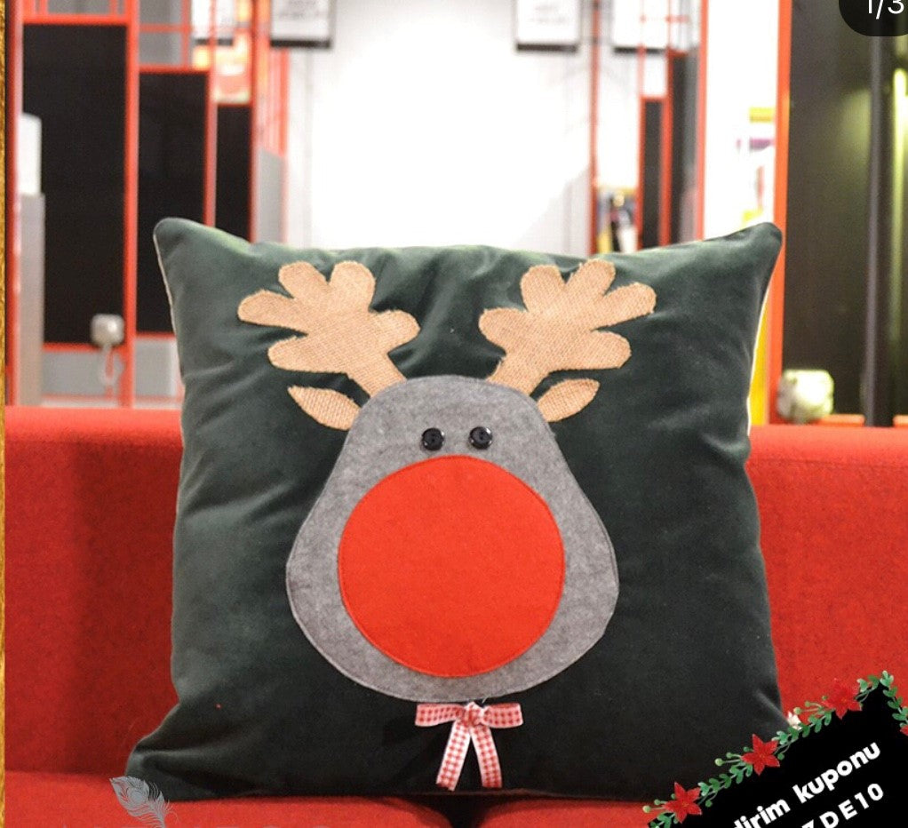 Christmas Themed Deer Inlaid Cushion Throw Pillow