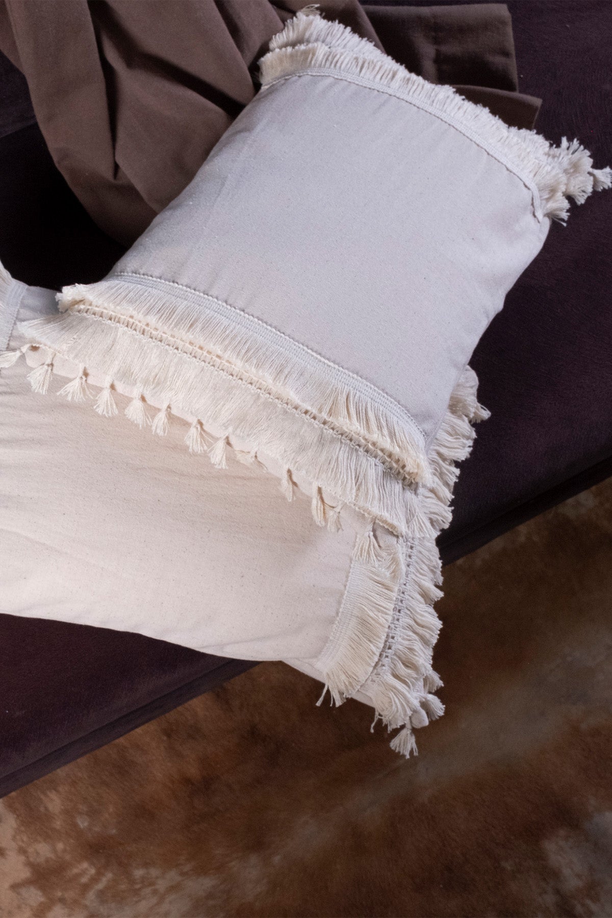 Jane Single Special Design Lace Tasseled Linen Cushion Covers